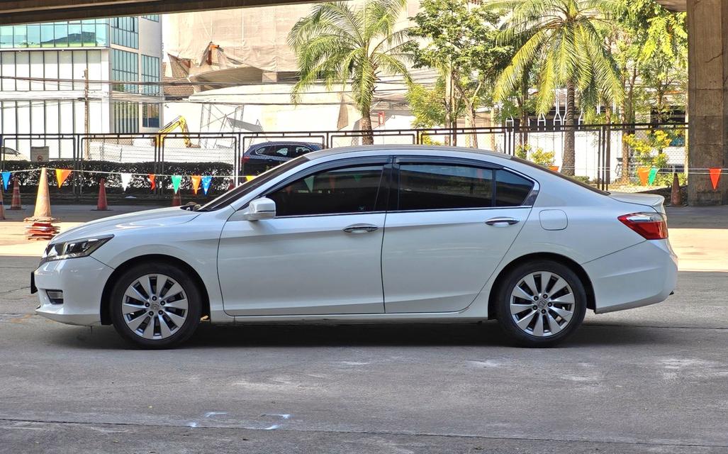 Honda Accord G9 2.0 EL 2013  4