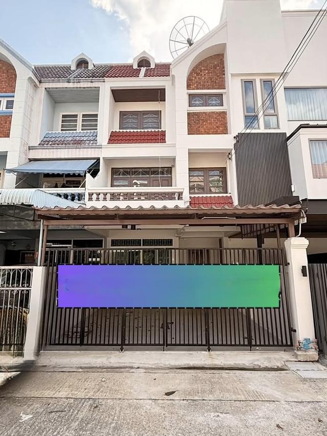เช่าบ้านแถวสุทธิสาร รัชดา อินทามระ สะพานควายบ้านให้เช่า 3 ชั้น ย่านสุทธิสาร-อินทามระ 9