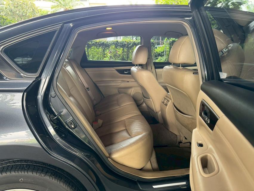 Nissan Teana 200XL Navi 9