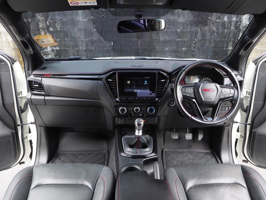 ISUZU D-MAX HI-LANDER CAB-4 1.9 X-series M/T ปี2022 11