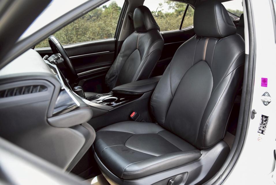 รหัสรถ CBL5903 TOYOTA CAMRY 2.0 G AT 2019 10