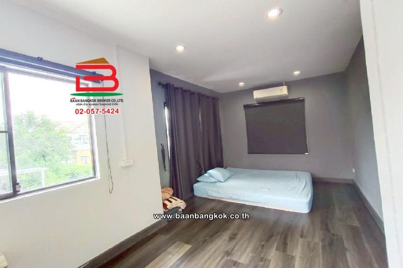 ทาวน์เฮาส์ บ้านพฤกษา 54 เนื้อที่ 28.3 ตร.ว ตำบลบางแม่นาง อำเภอบางใหญ่ จังหวัดนนทบุรี 11