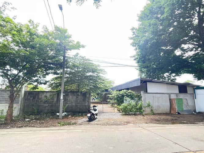 L-144 : ที่ดิน 2-2-71 ไร่ เข้าจาก ถ.กาญจนาภิเษก 180 เมตร ซ.อัศวพิเชษฐ์ 10 (ซ.สวนผัก 45) ตลิ่งชัน 10