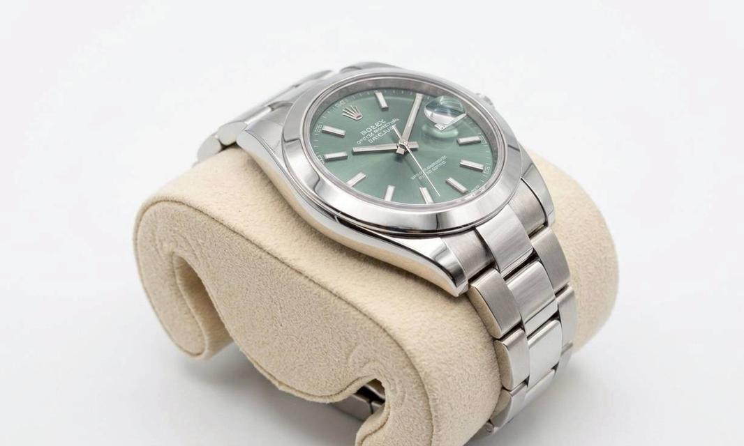 ขายนาฬิกา Rolex Datejust 41 Mint Green Ref. M126300-0019 สภาพมือสอง ใหม่มาก พร้อมใช้ รูปย่อยที่ 3