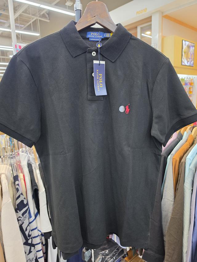เสื้อโปโลผู้ชายมีหลายสีหลายไซส์ให้เลือก