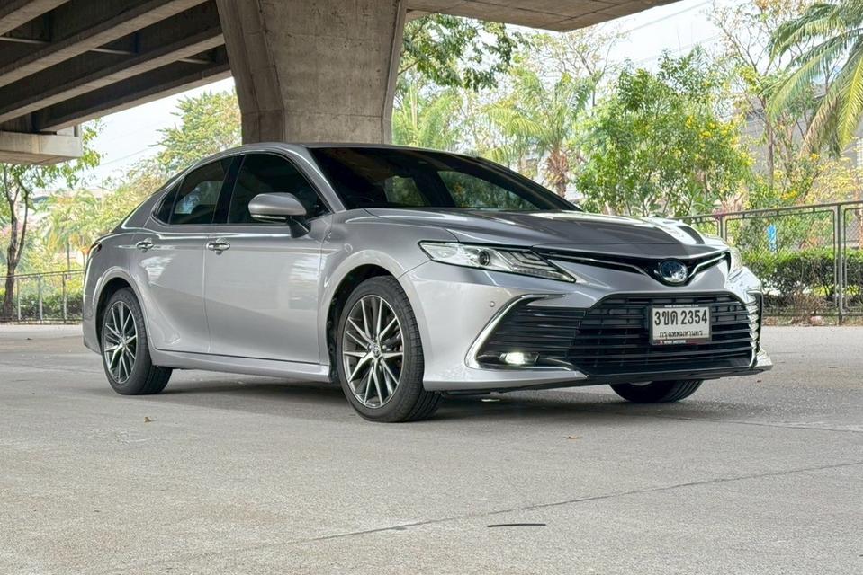 🔥ฟรีดาวน์ รถสวยมือเดียว ปีใหม่ ขับดีมาก Toyota CAMRY 2.5 HEV PREMIUM AT ปี 2022 รูปที่ 4