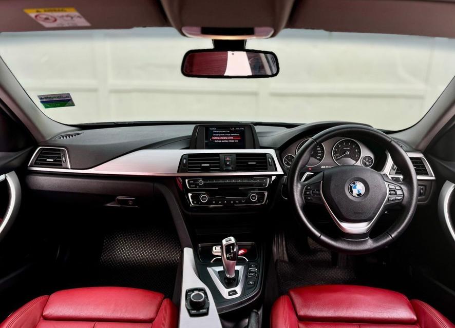 ปี 2018 BMW SERIES 3, 330e Sport LinePlug-in Hybrid รถวิ่งน้อย75,275km. มีประวัติเข้าเช็คระยะศูนย์ (LCI)