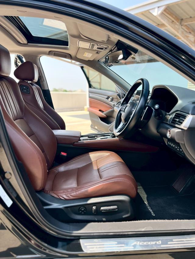 HONDA ACCORD 2.0 Hybrid TECH ปี2019 สีดำ 8