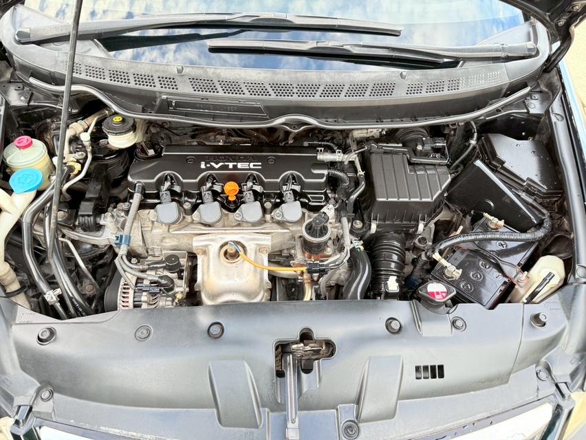  Honda Civic 2010 AT 11