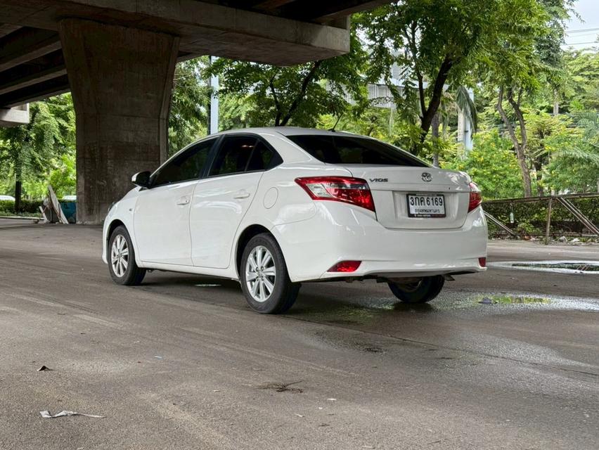 ขายรถ Toyota Vios 1.5E ปี 2014 สีขาว เกียร์ออโต้ 6