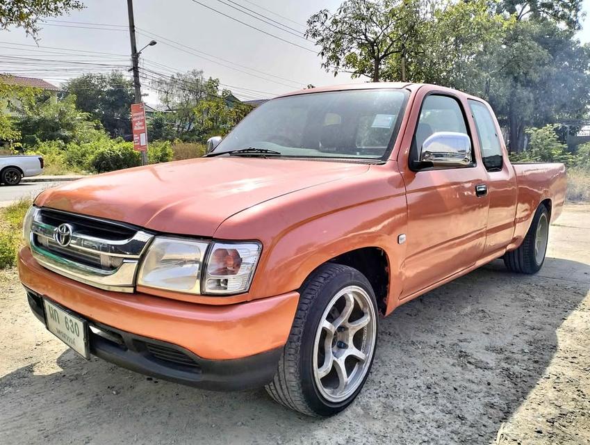 Toyota Hilux Vigo D4D ปี 2002  เครื่องดีเซล  เทอโบแต่ง 8