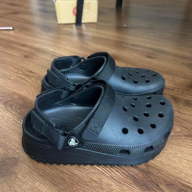 รองเท้าแตะ Crocs สีดำ 1