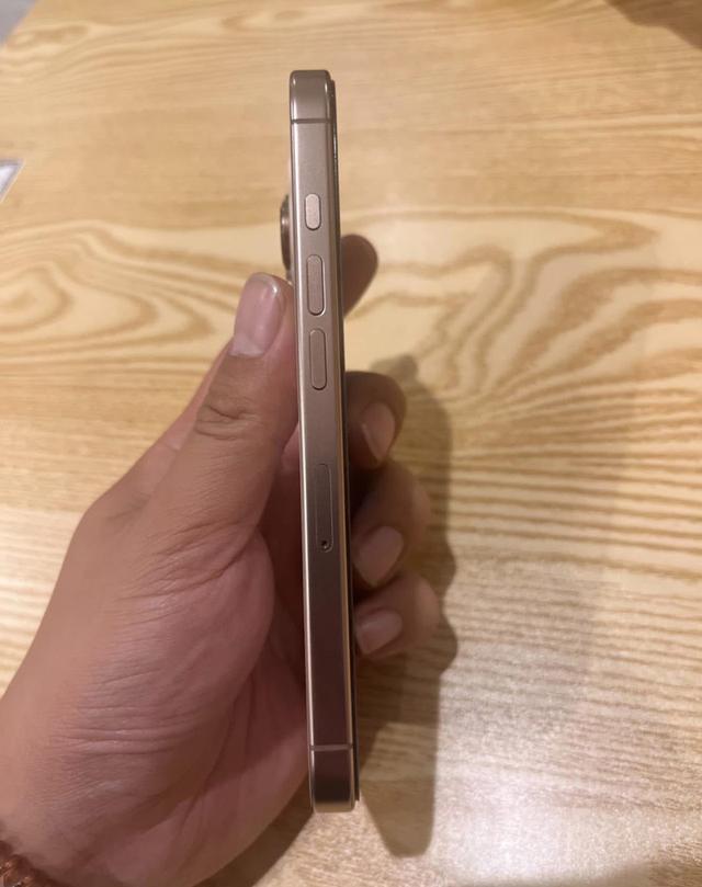 iPhone 16 Pro Desert Titanium สภาพนางฟ้า 5