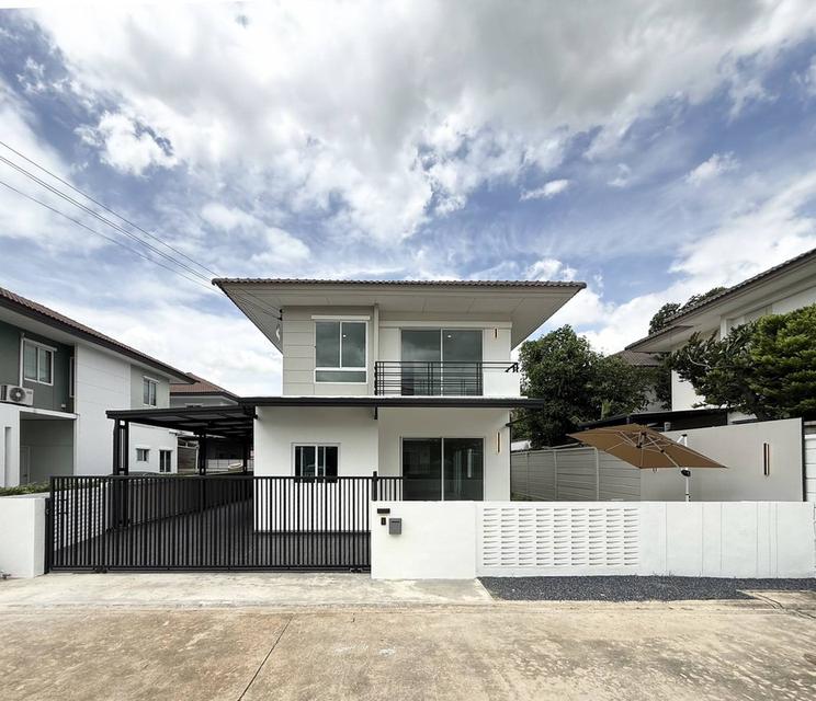 ขายบ้านเดี่ยวหลังมุม รีโนเวทใหม่ทั้งหลัง ในงบไม่ถึง 5 ล้าน 1