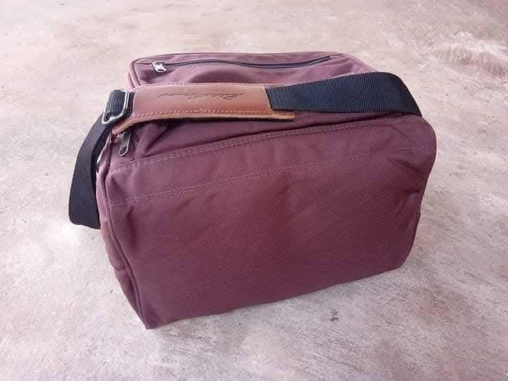 EDDIE BAUER กป.สะพาย+ถือทรงกล่อง ช่องใช้งานหลายช่อง ใส่อุปกรณ์กล้อง หรือของใช้อื่นๆ หัวซิปล็อคกุญแจได้ สภาพดี รูปที่ 11