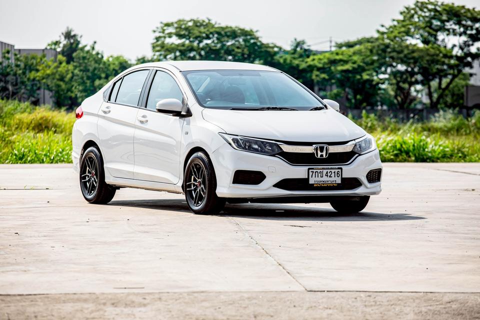 Honda City 1.5S  ปี 2017 สีขาว มือเดียวป้ายแดง รูปที่ 4