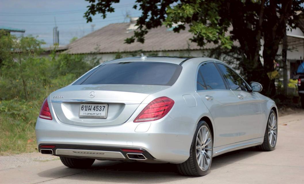 BENZ S500e W222 Sedan 4dr e AMG Premium G-Tronic Plus 7sp RWD 3.OTTi (PHEV) Y16