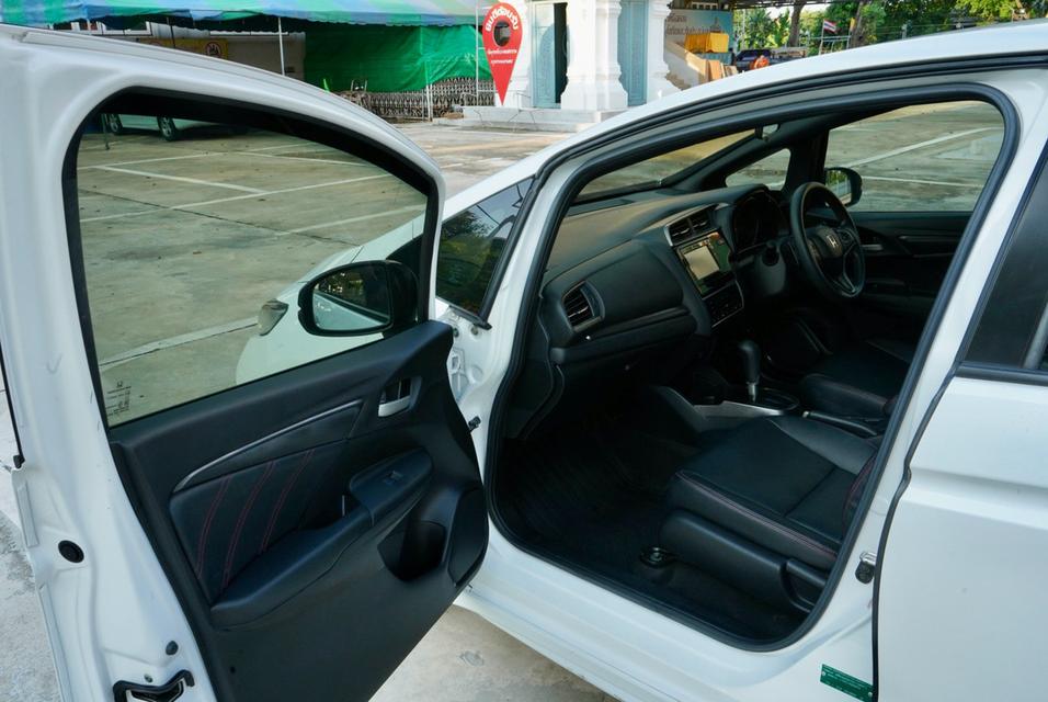 Honda Jazz GK 1.5 RS ปี 2019 รูปที่ 14