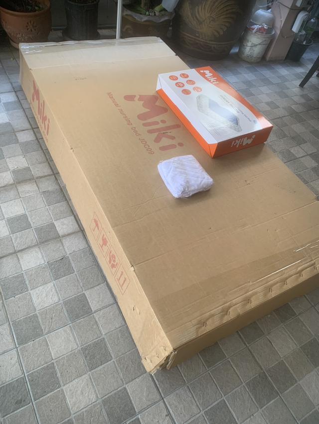 ขายเตียงผู้ป่วย MiKi มือหมุน รุ่น JDC09G 7