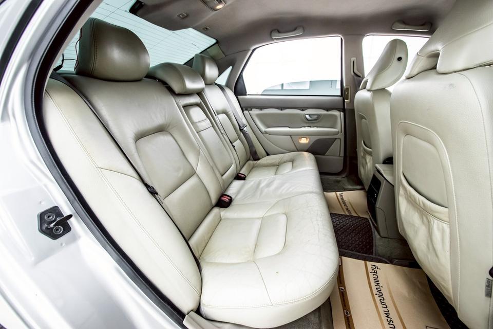  VOLVO S80 2.4 D5 2005  10