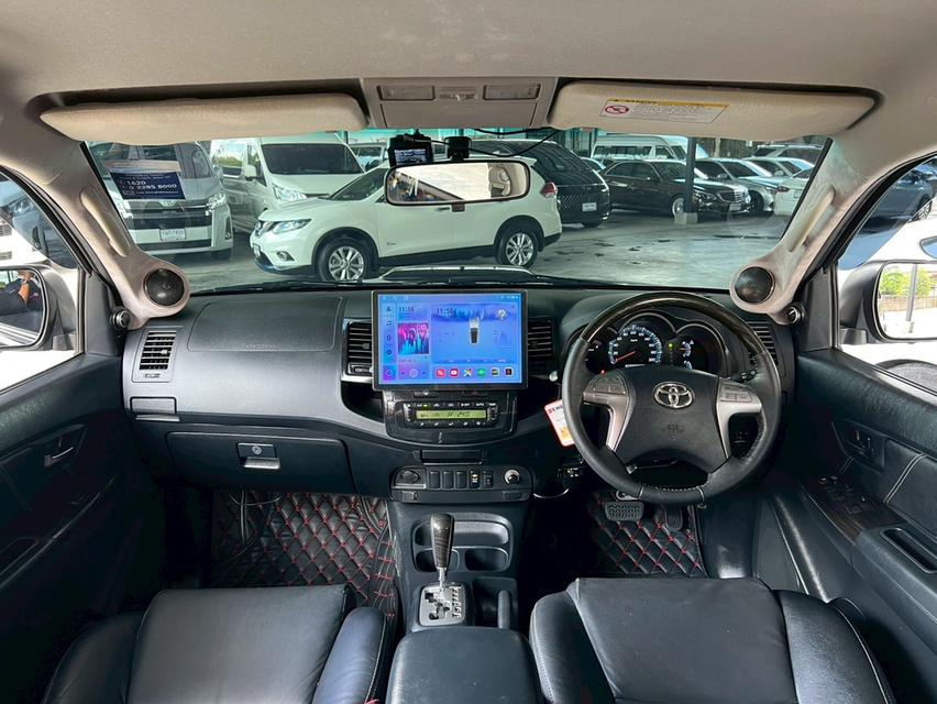 ปี 2015 TOYOTA FORTUNER, 2.5 V VN TURBOโฉม ปี11-15 สีดำ เกียร์ออโต้ ขับเคลื่อน2ล้อ 6