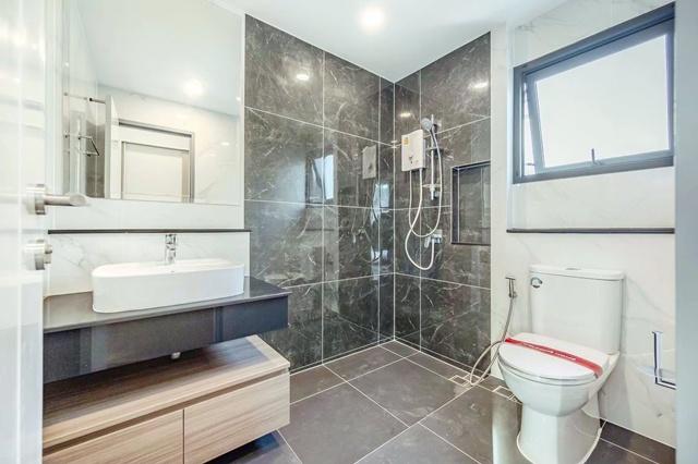 ใกล้ เมกาบางนา 500 ม. หลังใหญ่ 62 ตร.ว. บ้านเดี่ยวหรูสไตล์โมเดิร์น 2 ชั้น ฟังก์ชันครบ 4 นอน 5 น้ำ ทำเลศักยภาพติดถนนเมน ใ รูปที่ 8