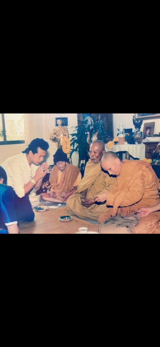หลวงปู่ทวด อาจารย์หม่อม(นิรนามไตรภูมิ)