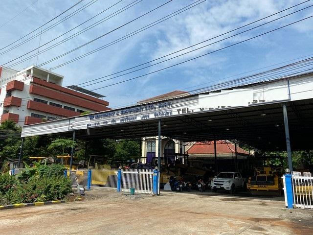 ขายอาคารสำนักงานพร้อมที่ดิน 1 ไร่ ( 400 ตรว.) ย่านหลักสี่ บางเขน ซอยวิภาวดี 62 พื้นที่ใช้สอยเยอะ เหมาะสำหรับทำโชว์รูม มิ 2