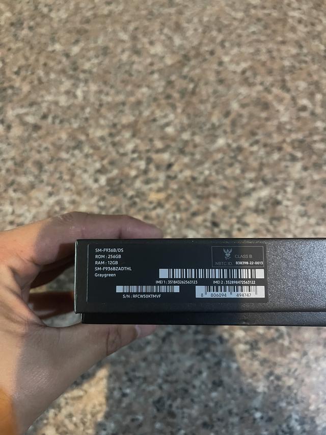 ขายSamsungFold4 5G 256กิ๊กสีใหม่หายากGray Greenยกกล่องจอกางสุดไม่มีจุดไม่มีเส้นสภาพนี้หายากมากๆ 7