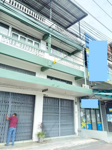 โพธิ์เสด็จ ตลาดสดหัวอิฐ 1.6 กม. วงเวียนน้ำพุ 2.4 กม. ศาลหลักเมืองนครศรีธรรมราช 2.3 กม. ให้เช่าอาคารพาณิชย์ 3.5 ชั้น 1