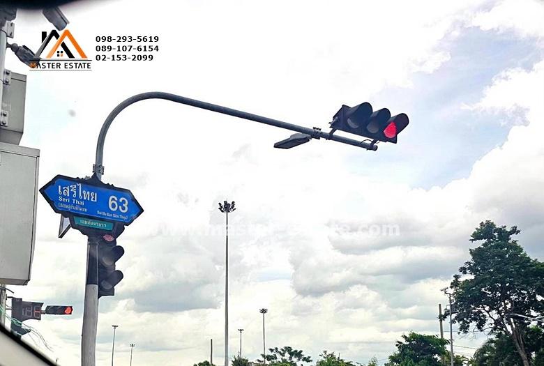 ม.ศิรินเทพ ทาวน์เฮ้าส์ 2 ชั้น 3 นอน 2 น้ำ เนื้อที่ 19 ตร.ว. เสรีไทย 63 Location ดีมาก ออกปากซอยขึ้นวงแหวนกาญจนาภิเษกได้เลย 19
