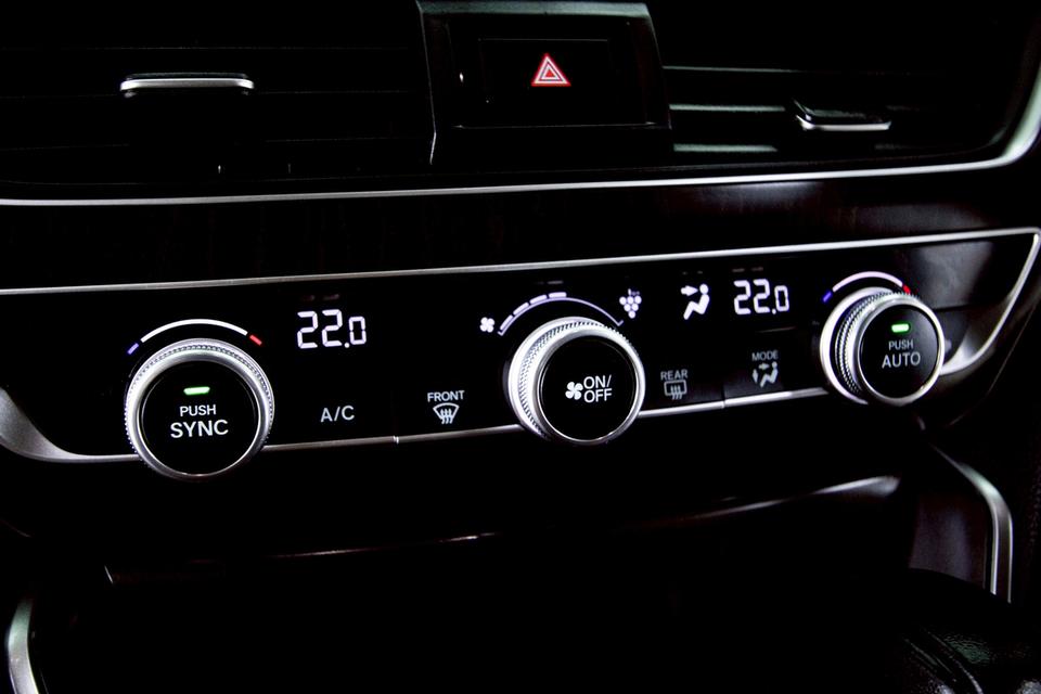 HONDA ACCORD 2.0 EHEV TECH 2022Accord Hybrid ตัวท็อป TECH โฉม G10 MC หรู ล้ำ ประหยัด 22+ กม/ลิตร รูปที่ 13