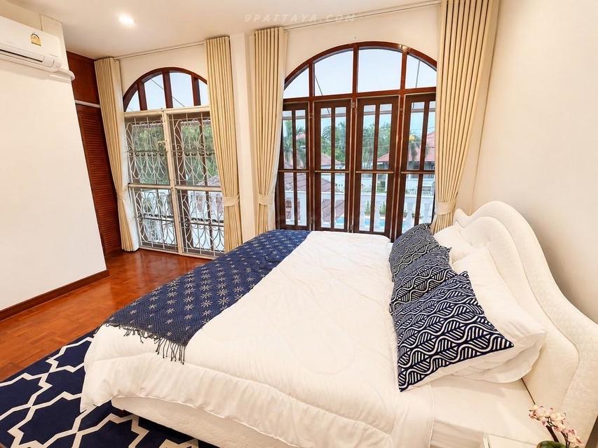 For Rent — Newly Renovated Pool Villa near Mabprachan Lake, PattayaSpacious pool villa for rent near Mabprachan Lake, newly renovated 3 bedroom 3 bath 5