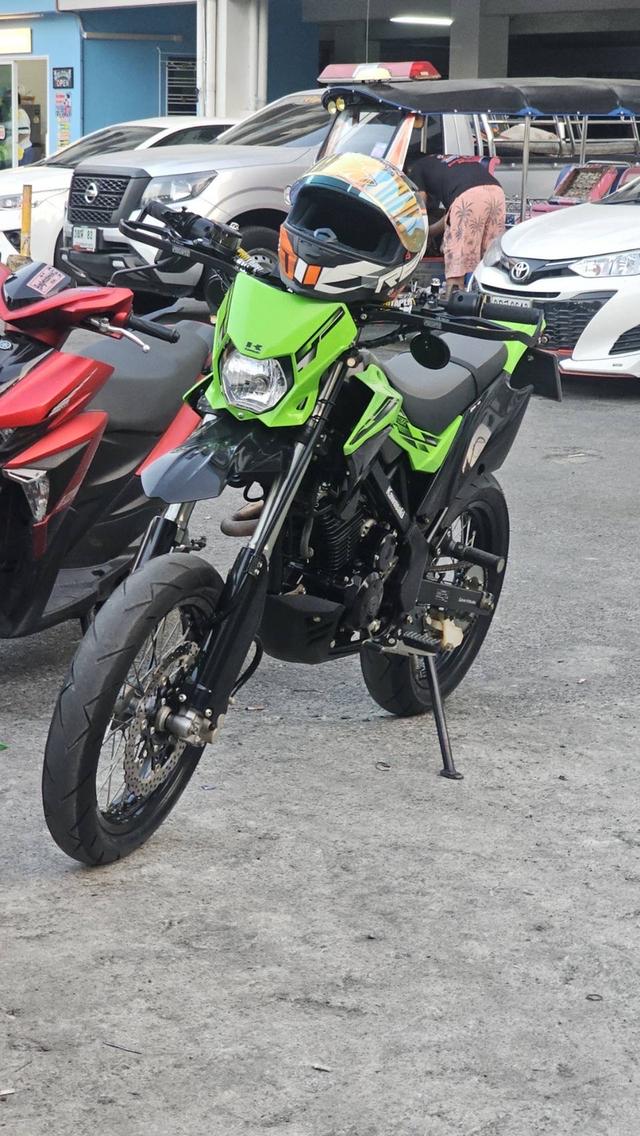 Kawasaki D traker 150