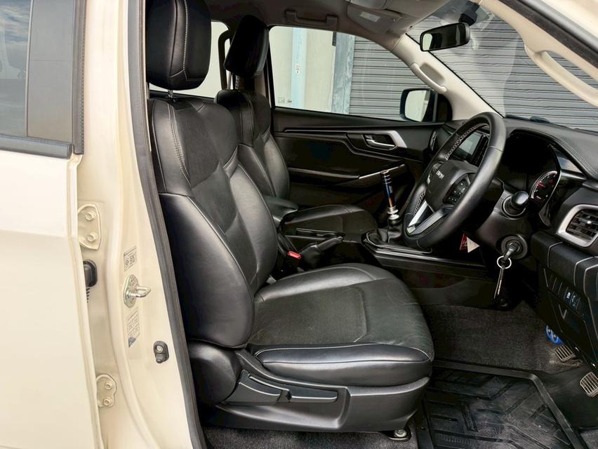 ISUZU D-MAX HI-LANDER CAB-4 1.9Ddi L DA 2021 MINOR CHANGE 11