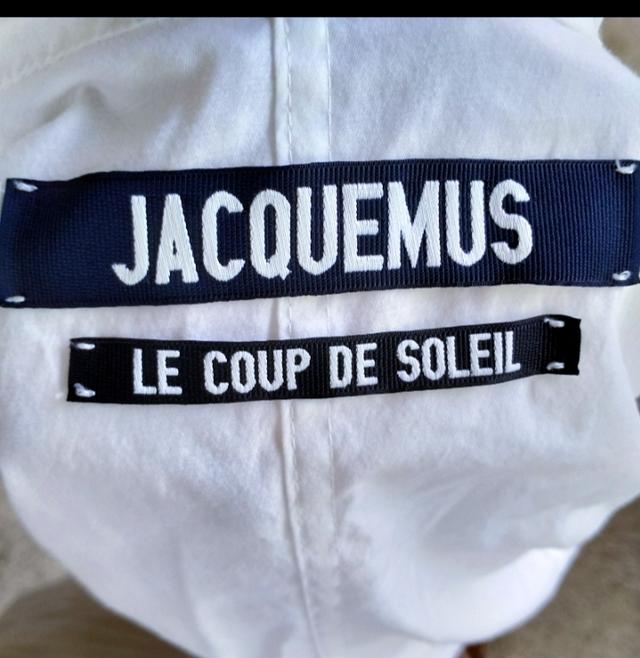 เสื้อสตรี JACQUEMUS ฌักมูส series Le coup de Soleil มือสองของแท้ 2