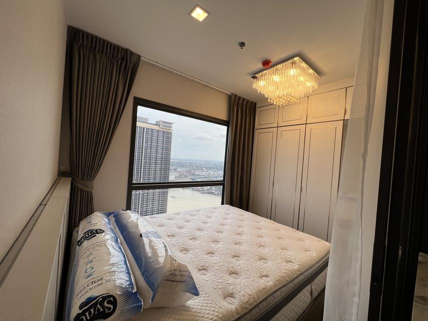 ขายคอนโดเดอะโพลิแทน อควา ชั้น 42 7