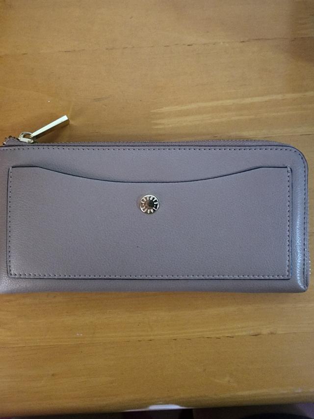 กระเป๋าสตางค์