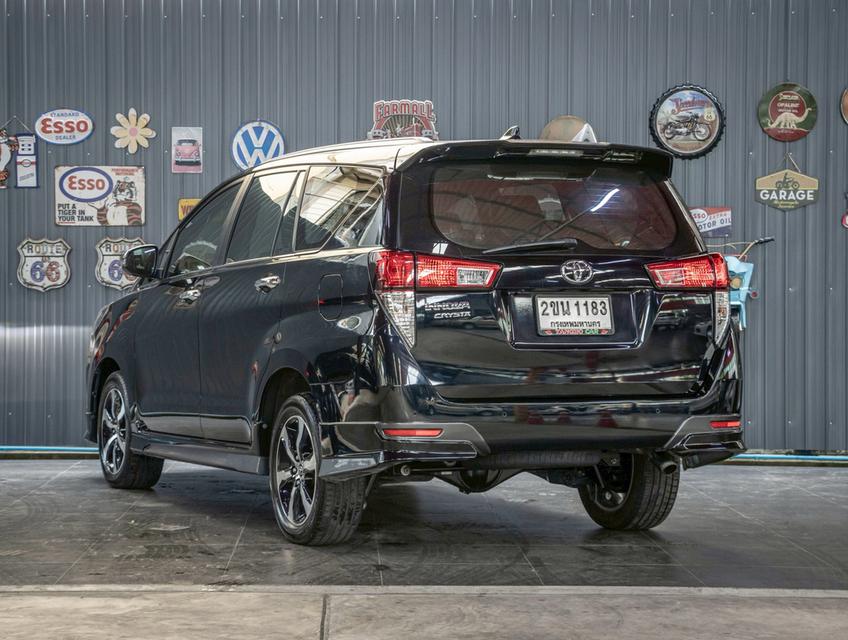 TOYOTA INNOVA 2.8 CRYSTA PREMIUM ปี 2022