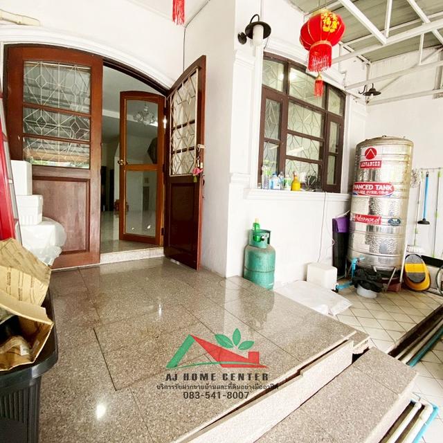 ขายถูกทาวน์โฮม3ชั้น 25ตรว. ม.พรรณวดี ซ.ลาดพร้าว64 แยก2 ทำเลดี สภาพดี ฟรียื่นกู้ 2