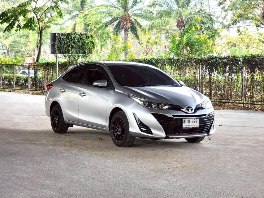 ขายรถ Toyota Yaris Ativ 1.2E ปี 2018 สีเทา เกียร์ออโต้