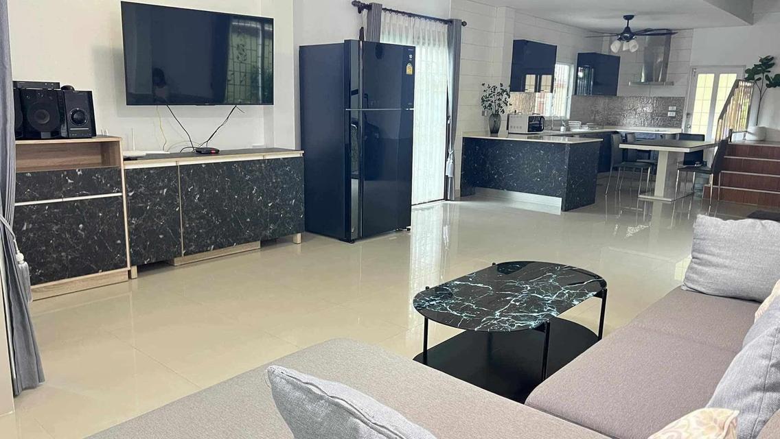 House for rent style pool villa Phatumnak hill
