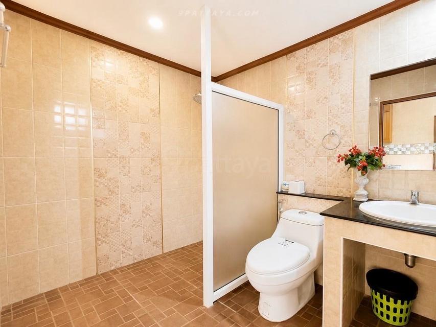 For Rent / For Sale — Large Private Pool Villa near Chak Ngaew Chinese Market and Phoenix Golf Course 200sqw 800sqm 5 bedrooms 5 bathrooms 14