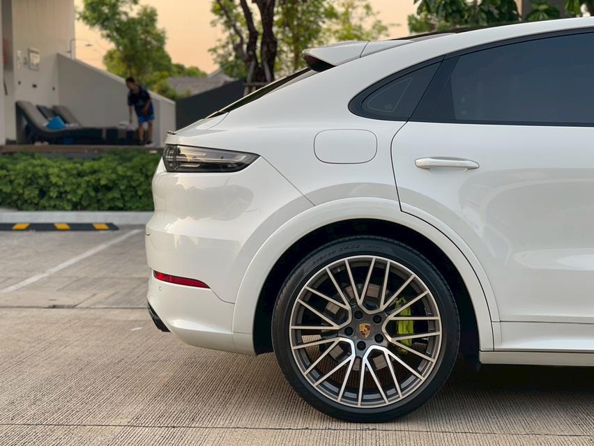 Porsche Cayenne Coupe E-Hybrid Sport Design 2021 สีขาว รถสวยมือเดียววิ่งน้อย ราคาพิเศษ รูปที่ 9