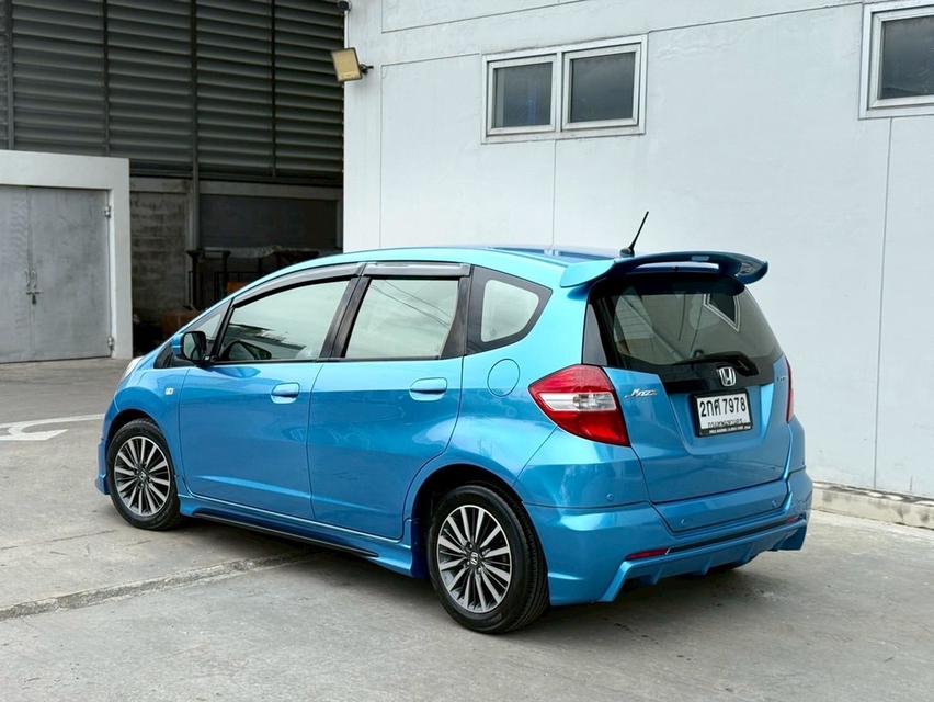  HONDA JAZZ 1.5V i-VTEC 2013 สีฟ้า MINOR CHANGE มือเดียว 4