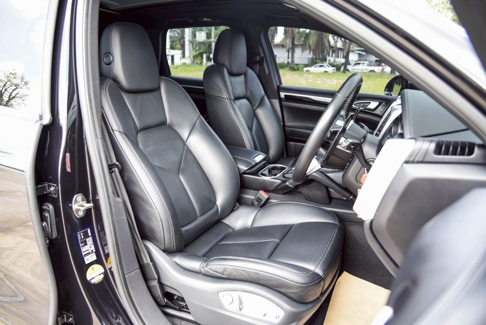 รหัสรถ CBL6644 Porsche CAYENNE 3.0 S E-Hybrid 4WD AT 2016 11