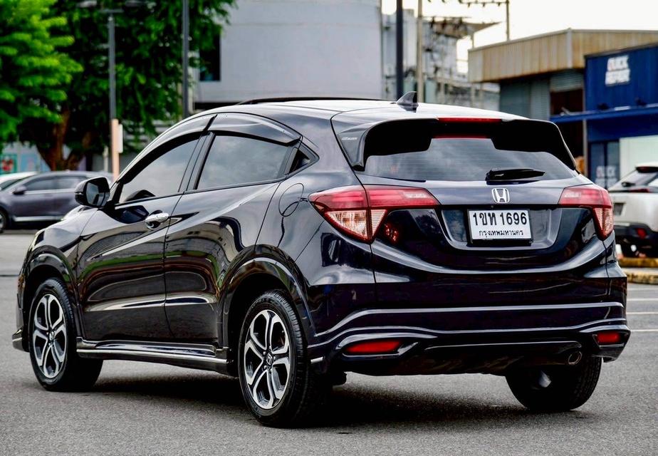 รหัสรถ PR1696 Honda HRV 1.8EL Limited Sunroof Top ปี 2015