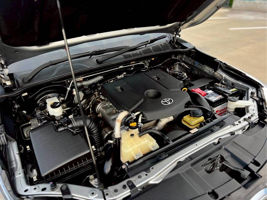ขาย Toyota Fortuner 2.4V ปี16 13