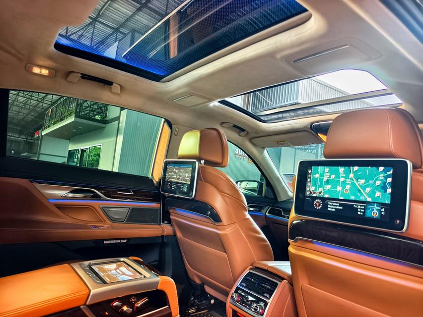 🚗 BMW 740Li Limousine RHD (G12) 2017 รูปที่ 15