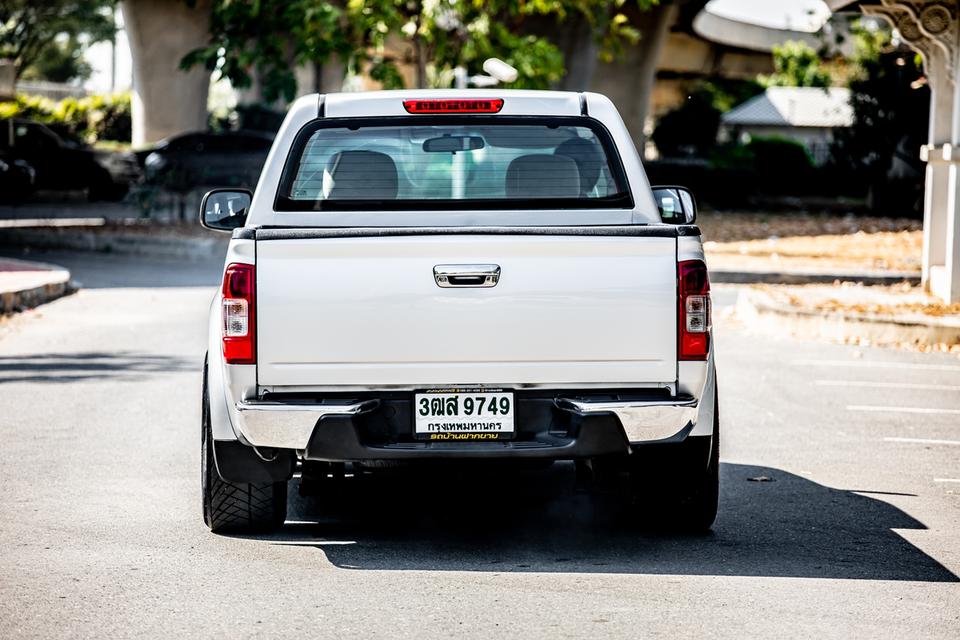 Isuzu D-Max Hi-Lander Cab 2.5 SLX  ดีเซล เกียร์ ธรรมดา ปี 2005 สวยๆ 6